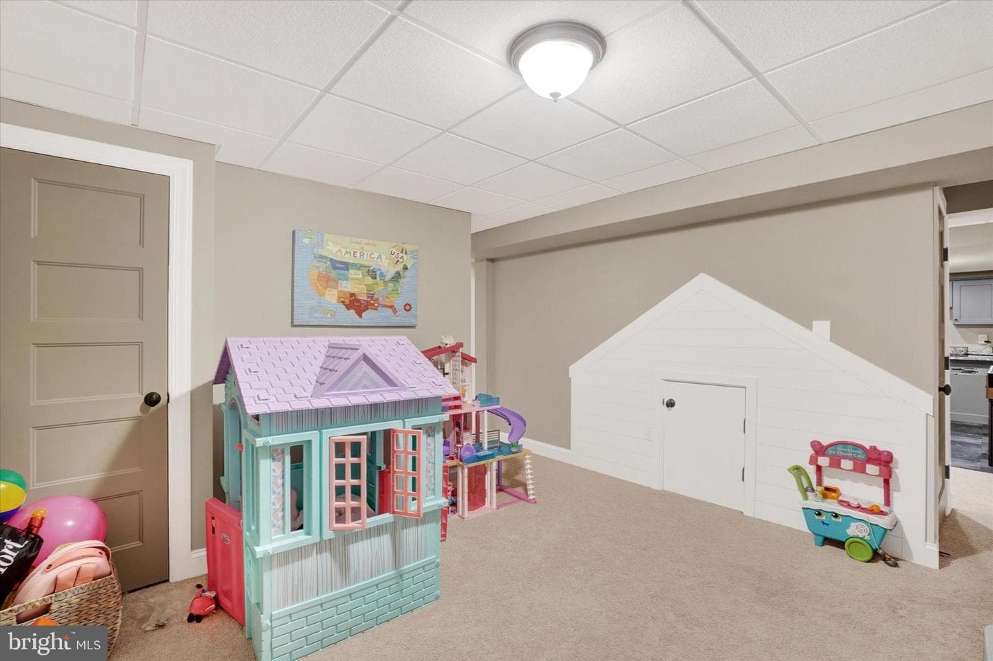 2584 Hepplewhite Drive photo 52