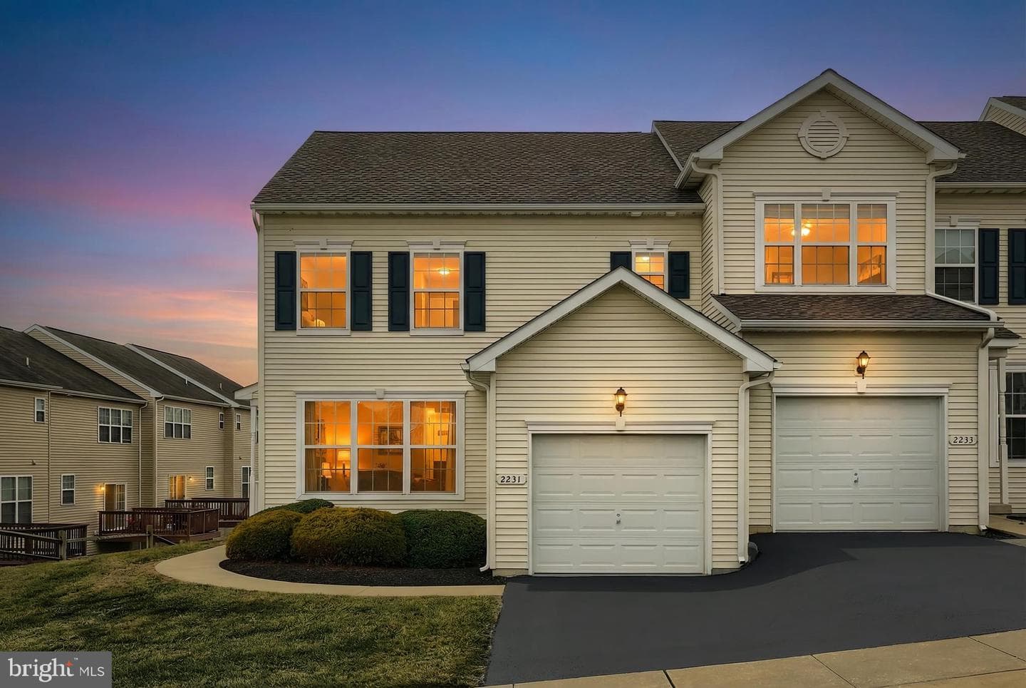 2231 Live Oak Lane #2231 photo 1