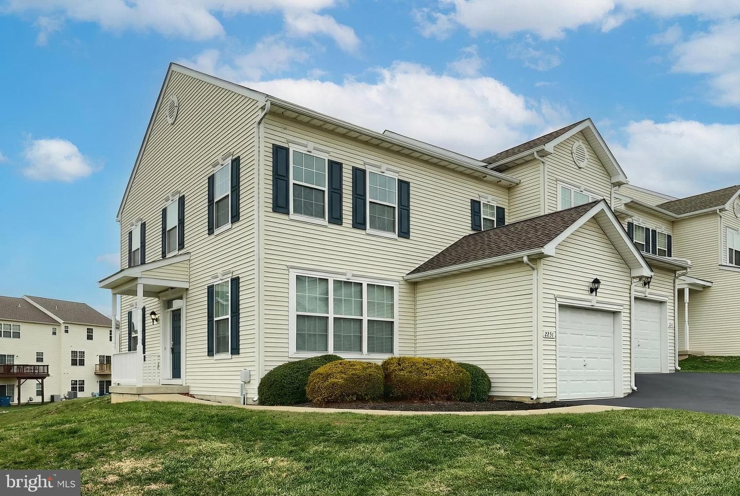 2231 Live Oak Lane #2231 photo 2