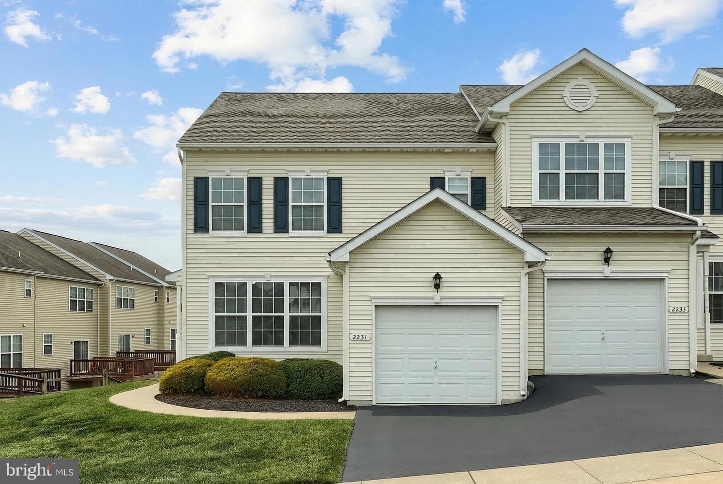 2231 Live Oak Lane #2231 photo 3