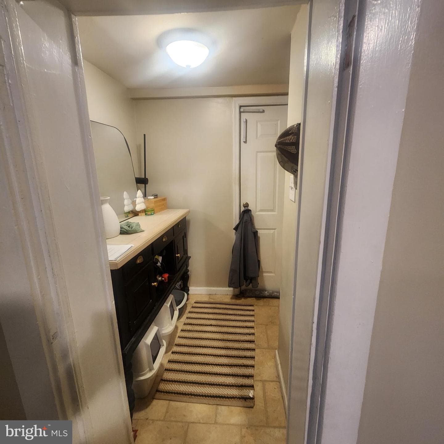 11 E Lancaster Street photo 19
