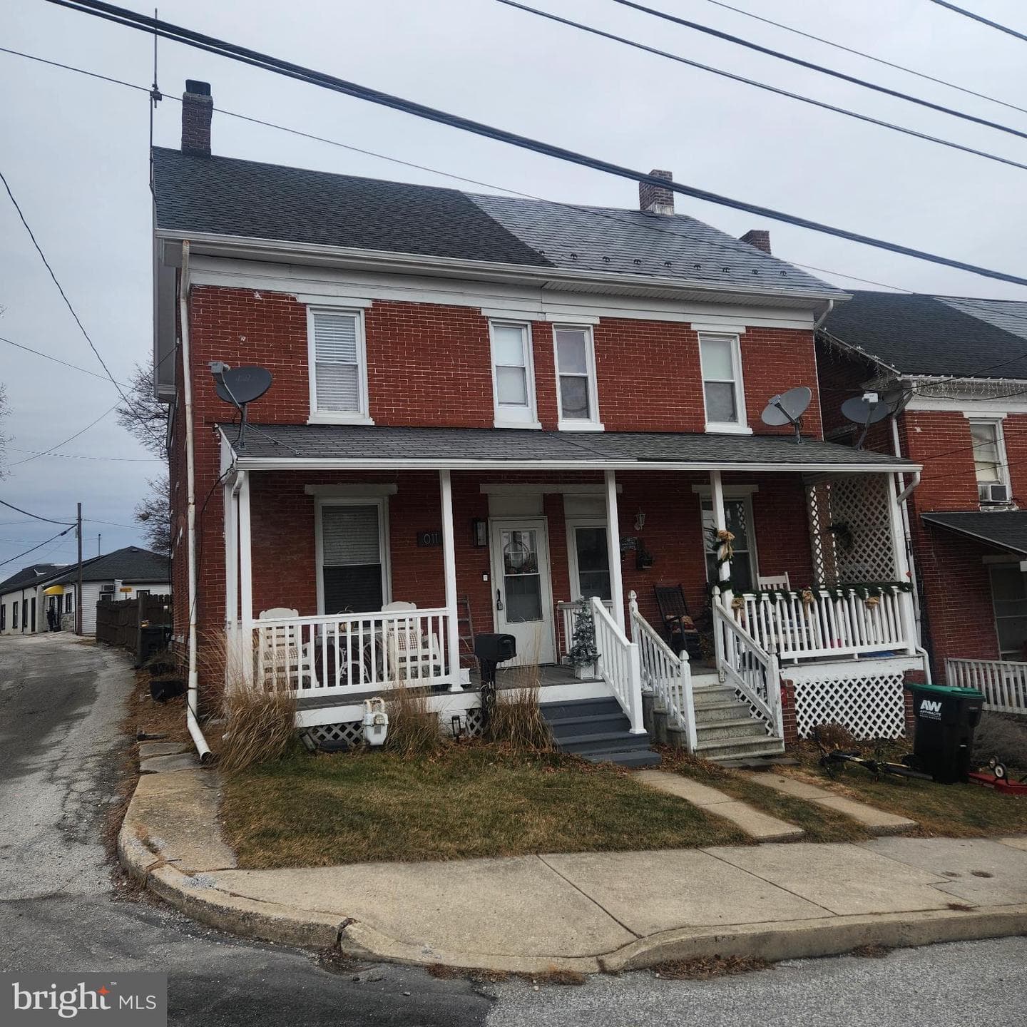 11 E Lancaster Street photo 2