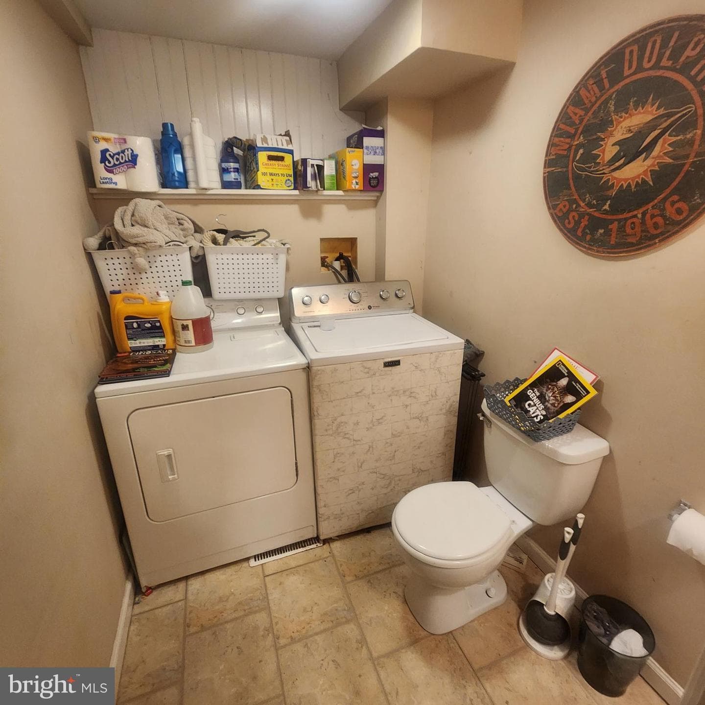 11 E Lancaster Street photo 21
