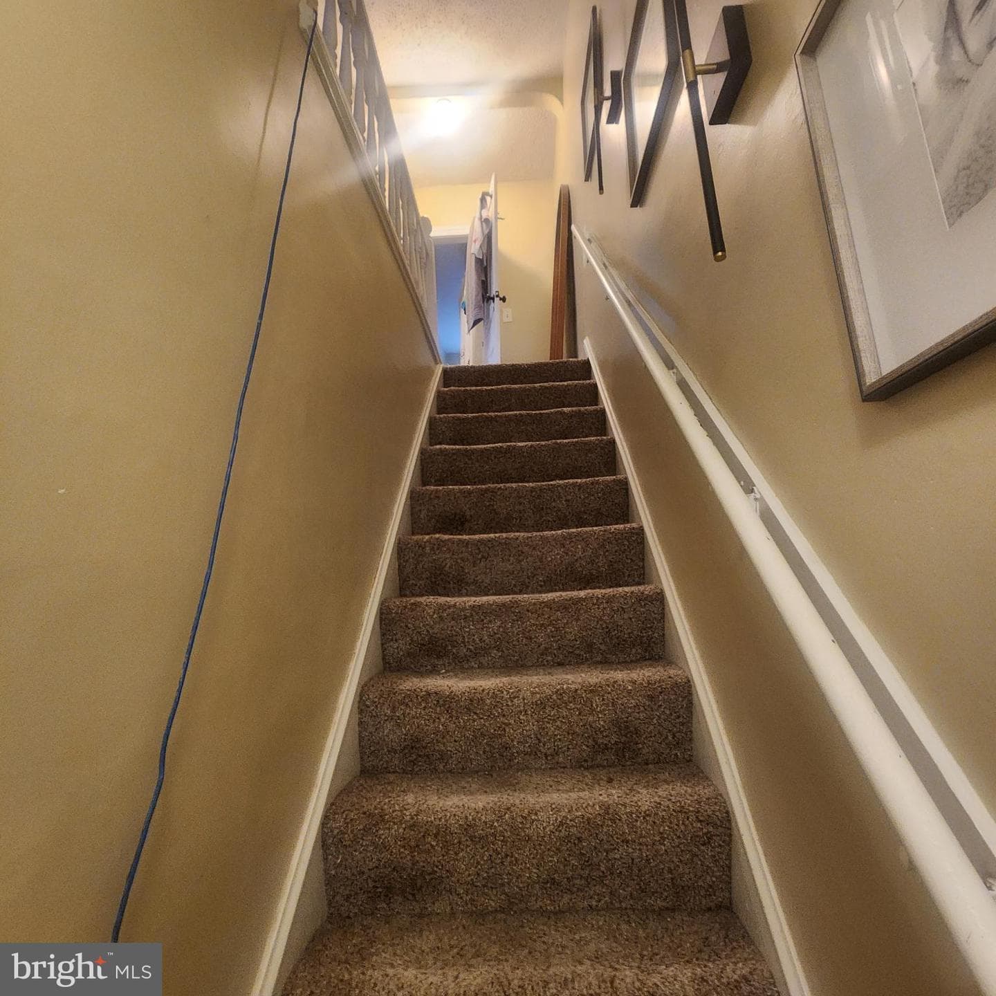 11 E Lancaster Street photo 23