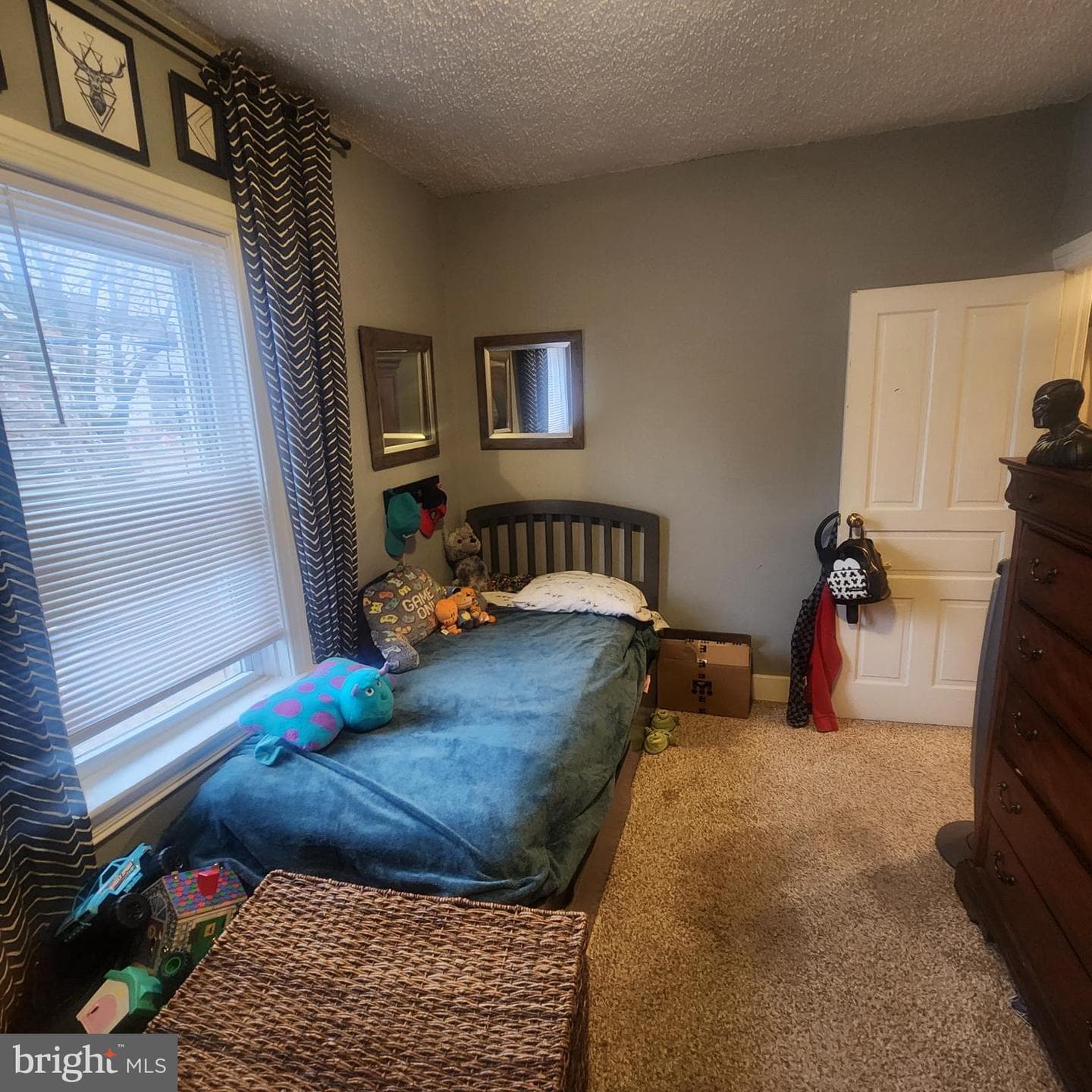 11 E Lancaster Street photo 32