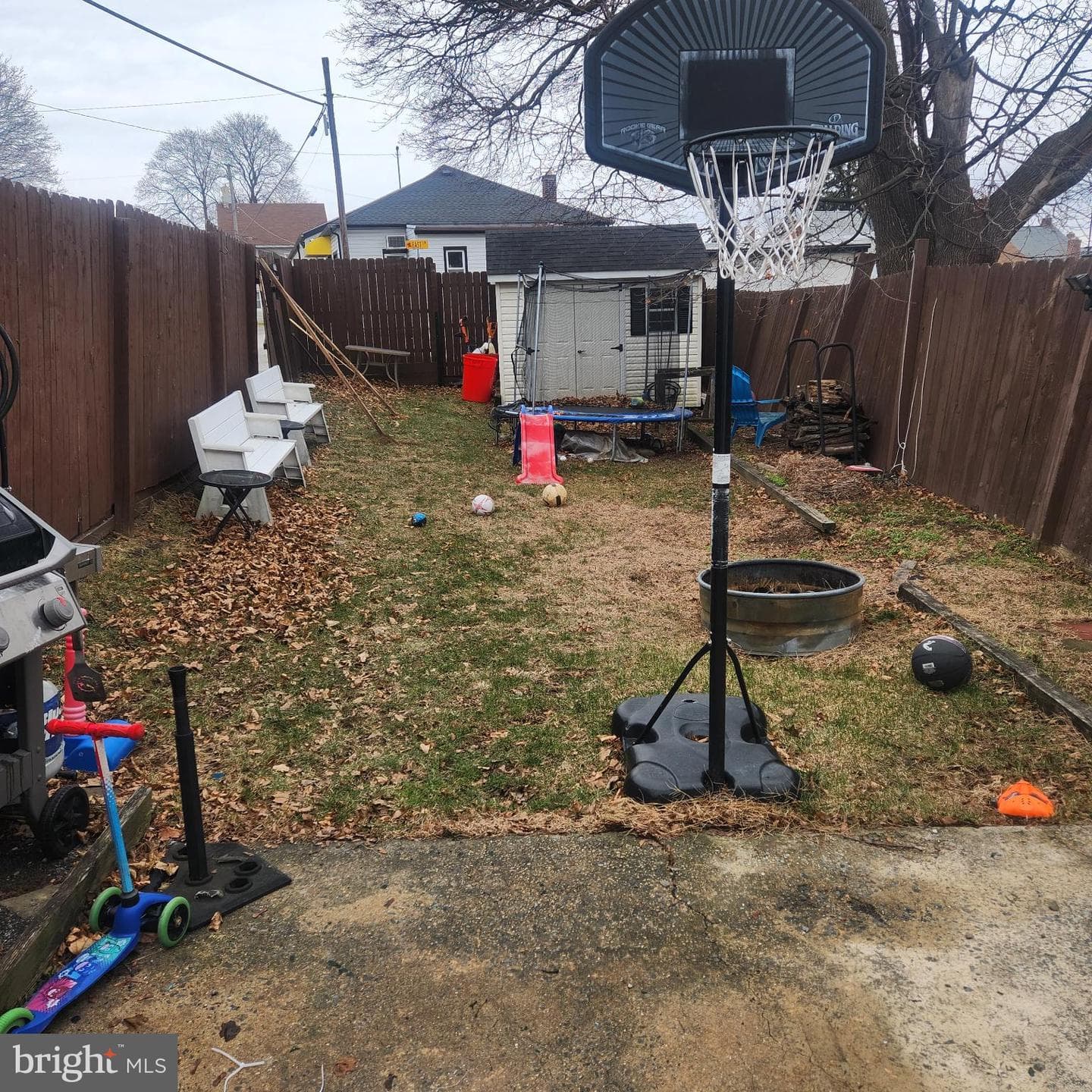 11 E Lancaster Street photo 54
