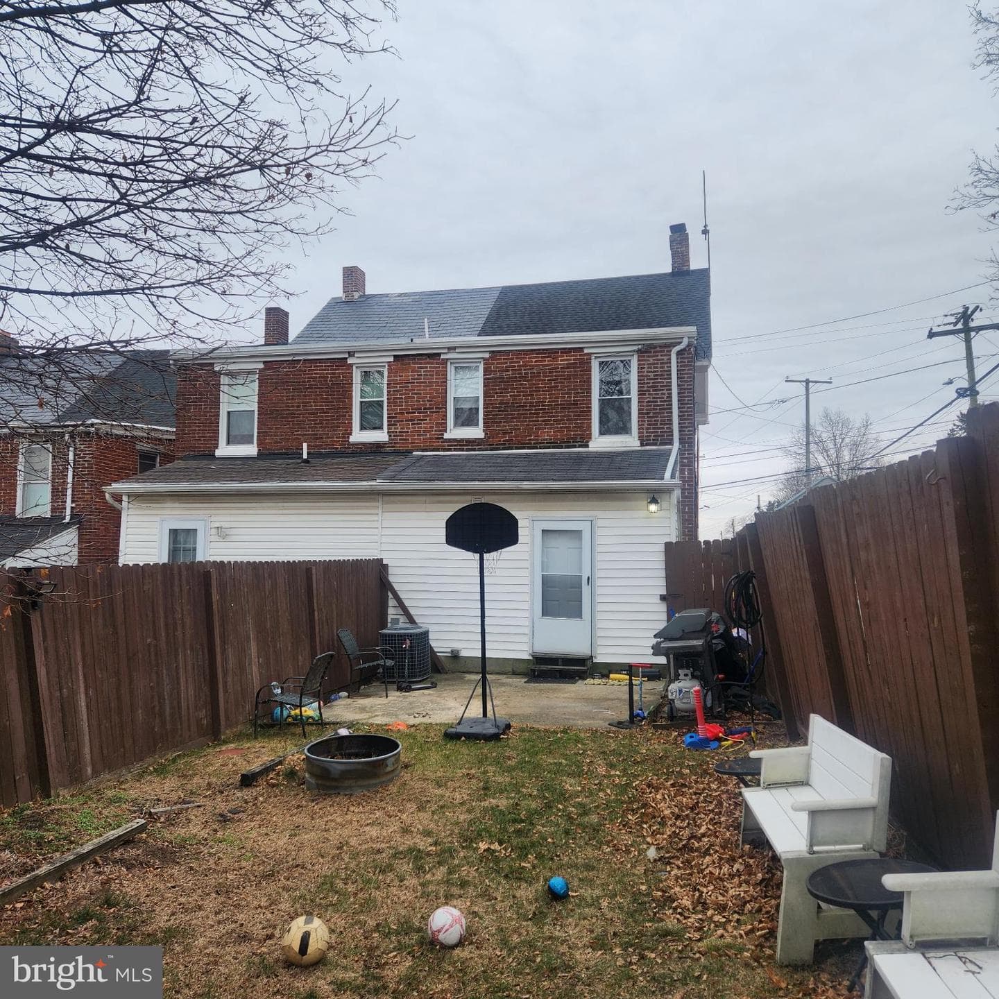 11 E Lancaster Street photo 56