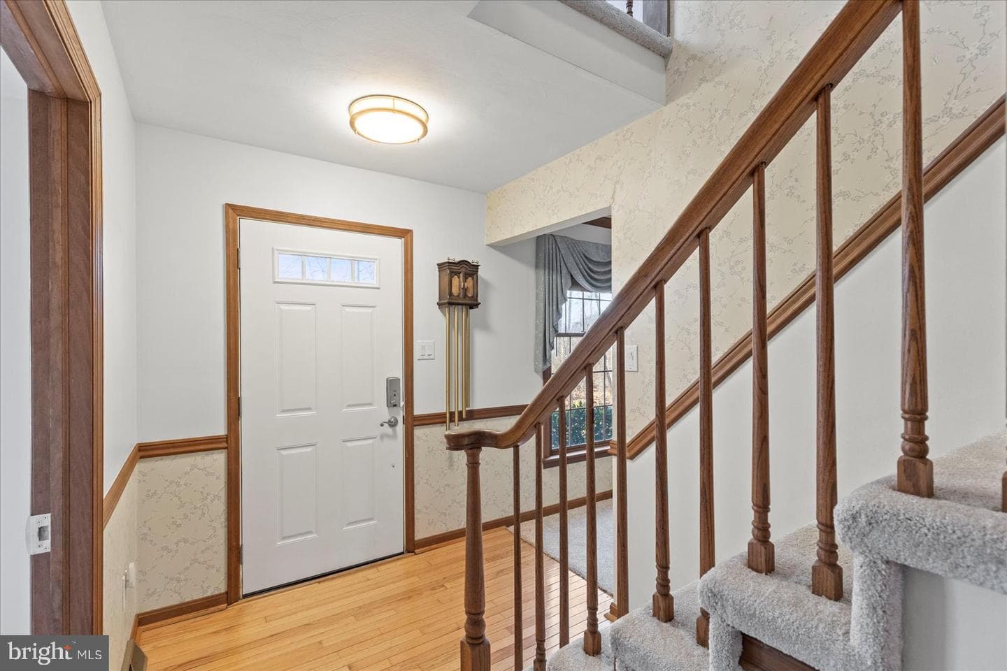 437 Valley View Drive photo 4