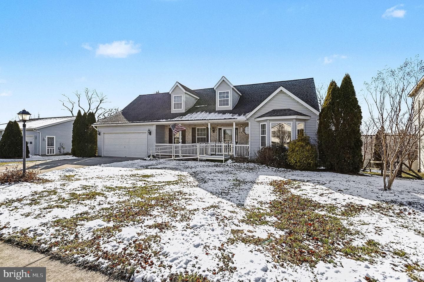 1686 Taylor Drive photo 4