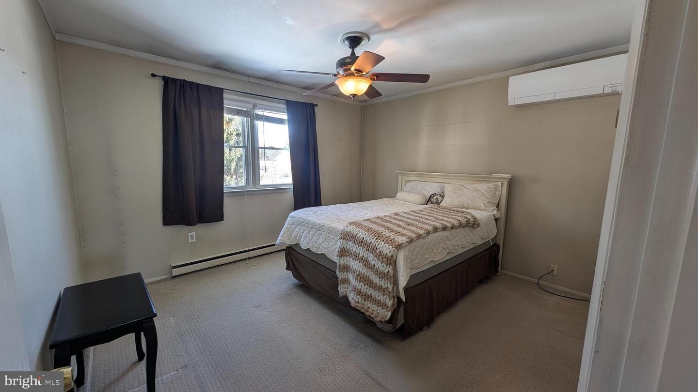 404 Hillside photo 10