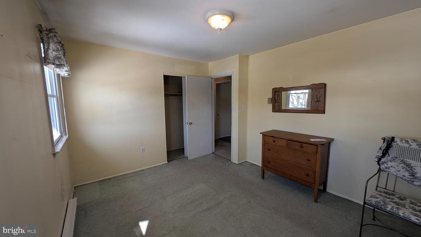 404 Hillside photo 14