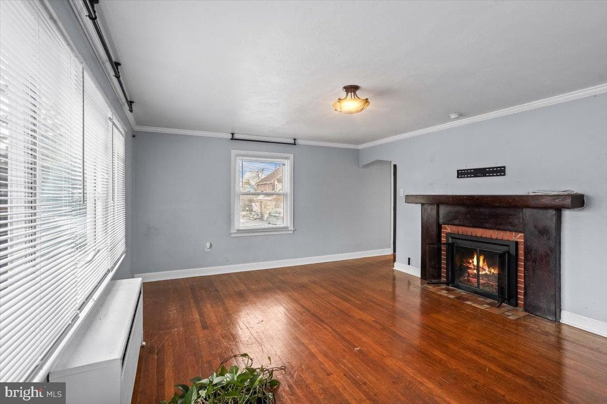 1806 N Sherman Street photo 2