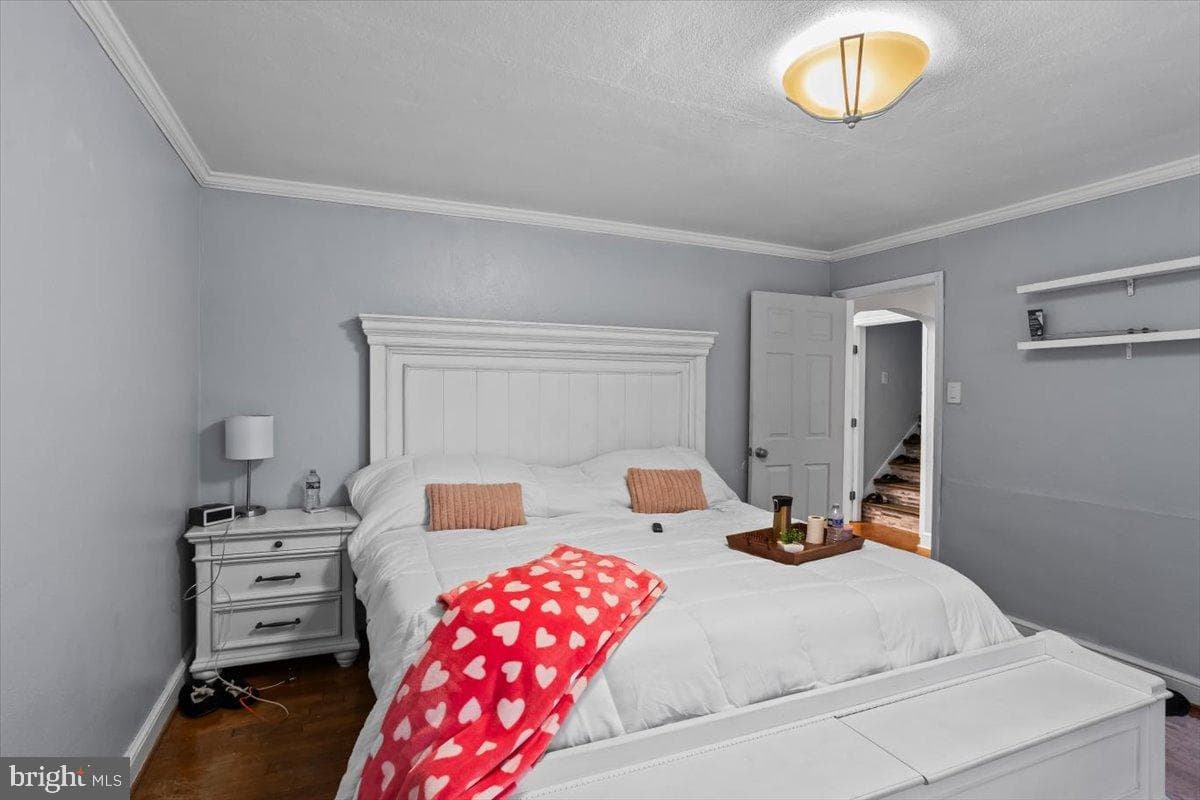 1806 N Sherman Street photo 9
