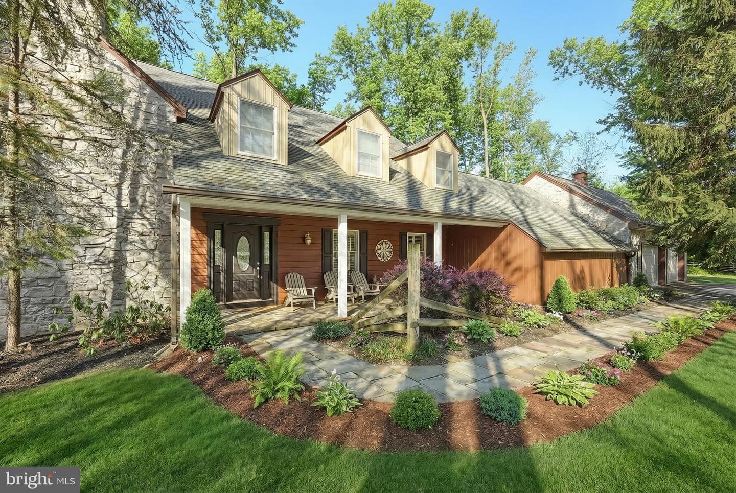 4205 Grandview Road photo 3