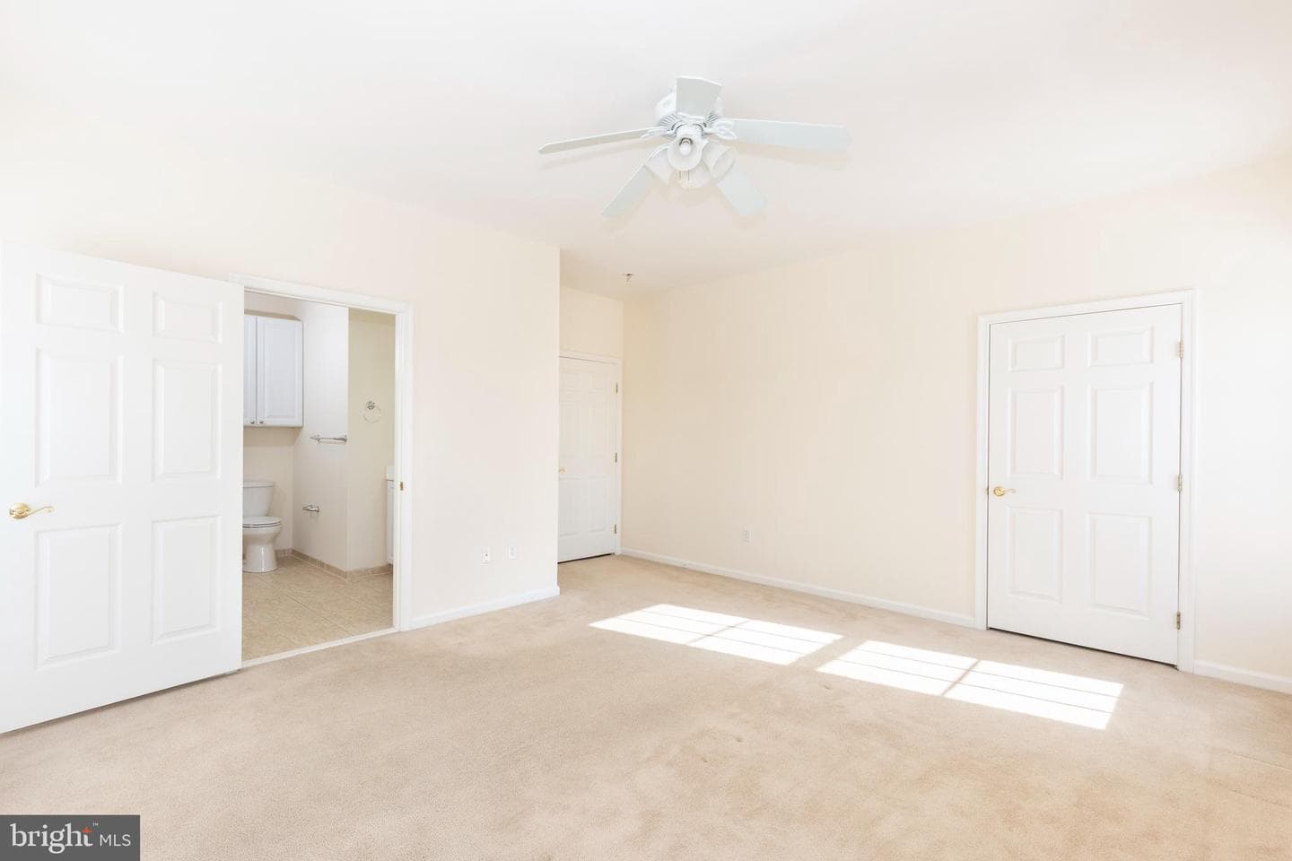 227 Fairmount Court #33 photo 14