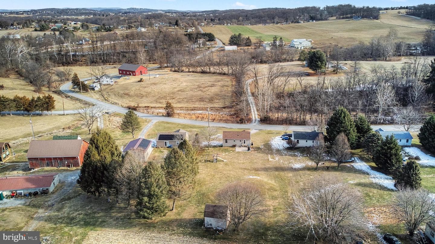 2357 Meetinghouse Road photo 29
