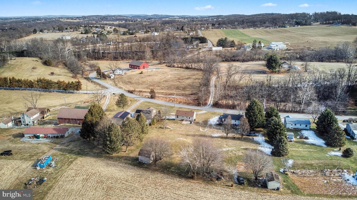 2357 Meetinghouse Road photo 30