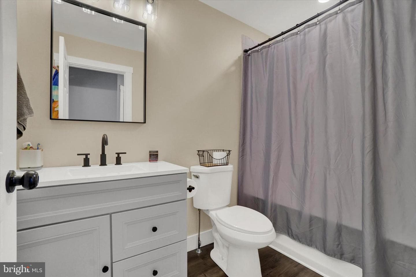 1048 Keller Road photo 19