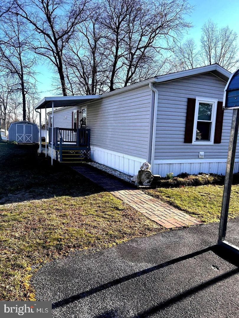 20 Spruce Lane photo 12