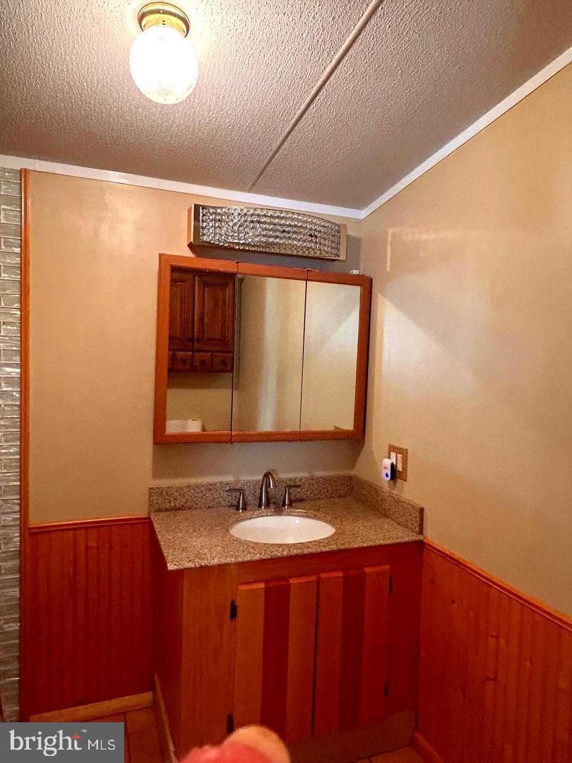 20 Spruce Lane photo 9