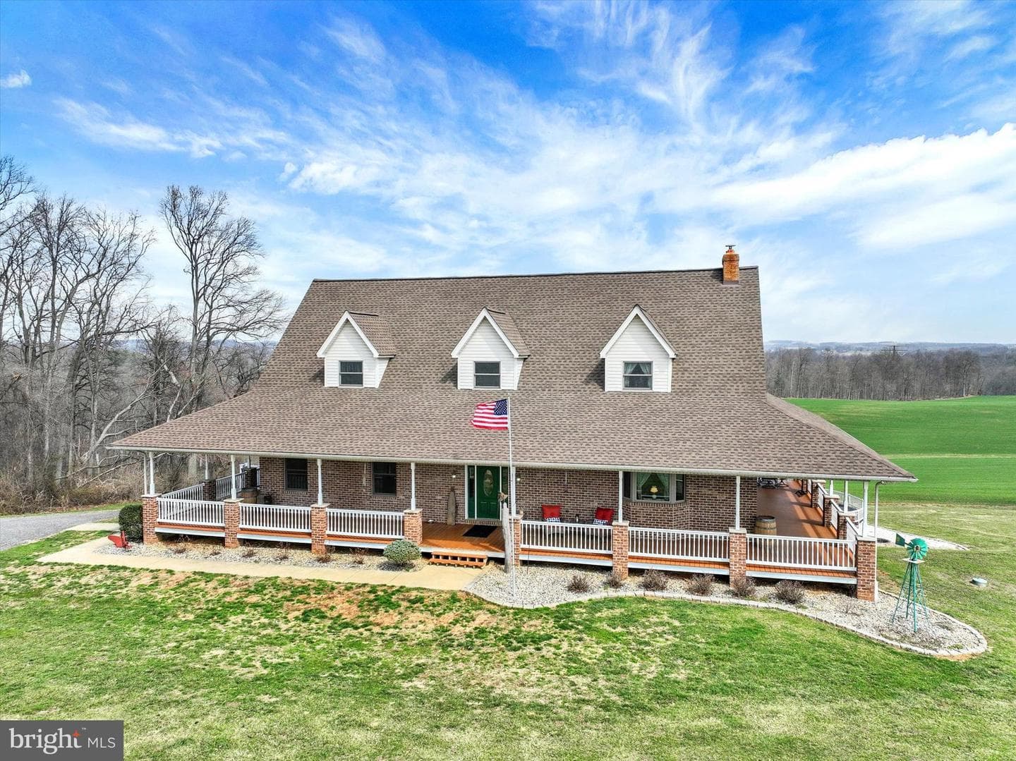 9185 High Rock Road photo 2