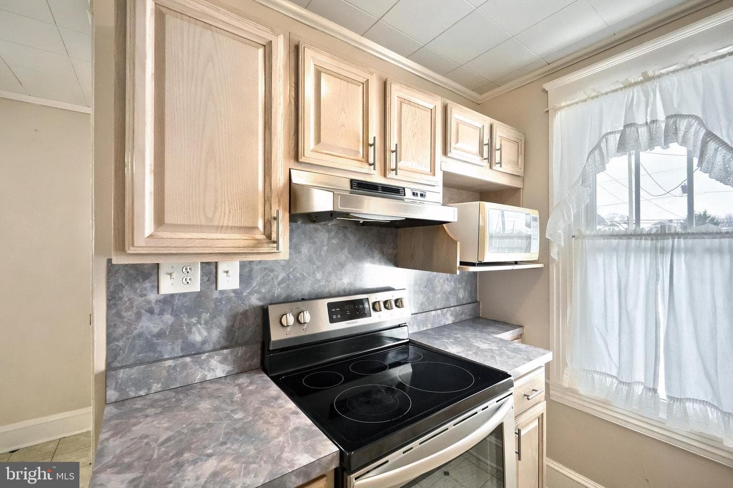 551 McAllister Street photo 12
