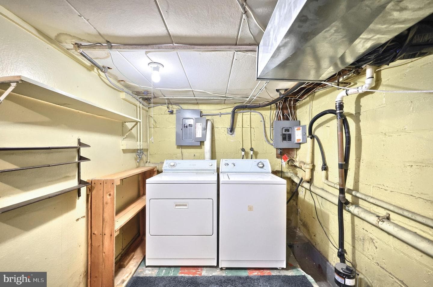 551 McAllister Street photo 27