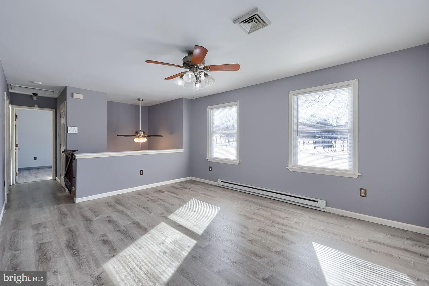877 Richmond Road photo 7