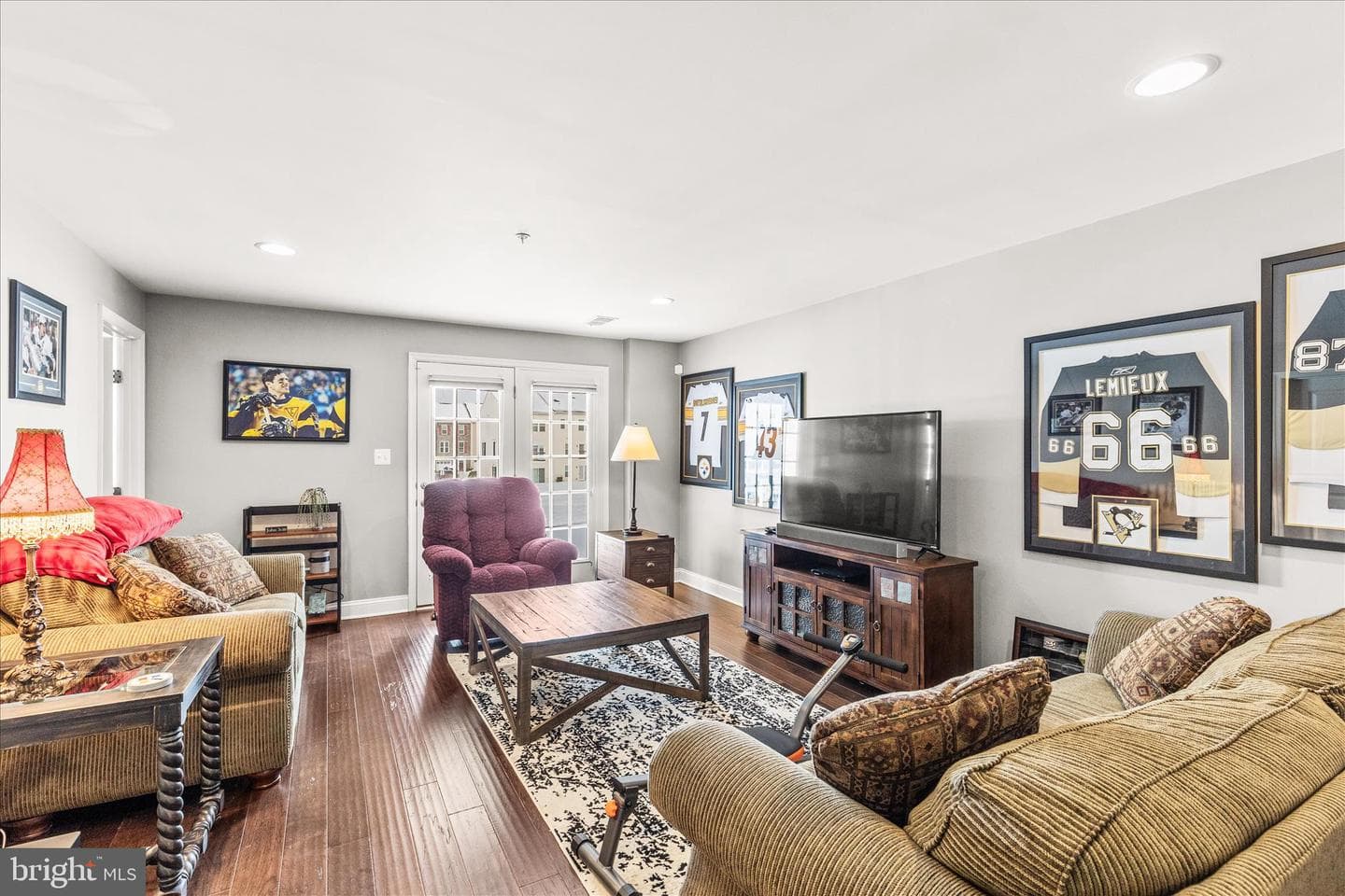 1265 Elderslie Lane photo 10