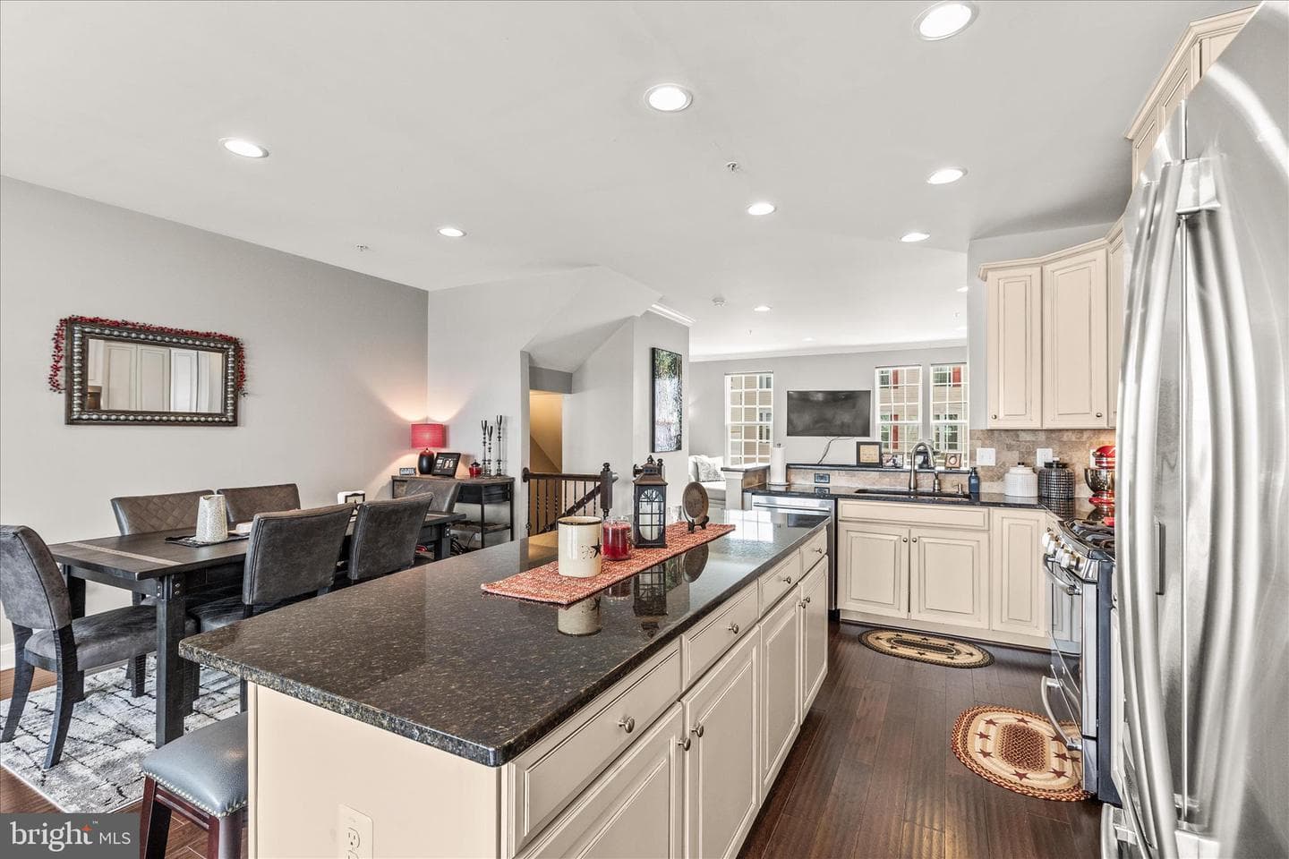 1265 Elderslie Lane photo 14