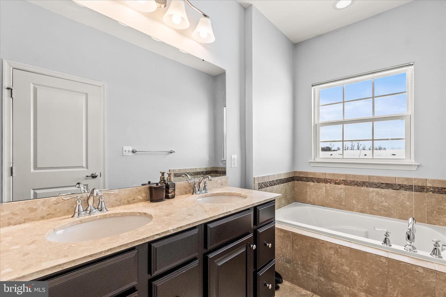 1265 Elderslie Lane photo 30