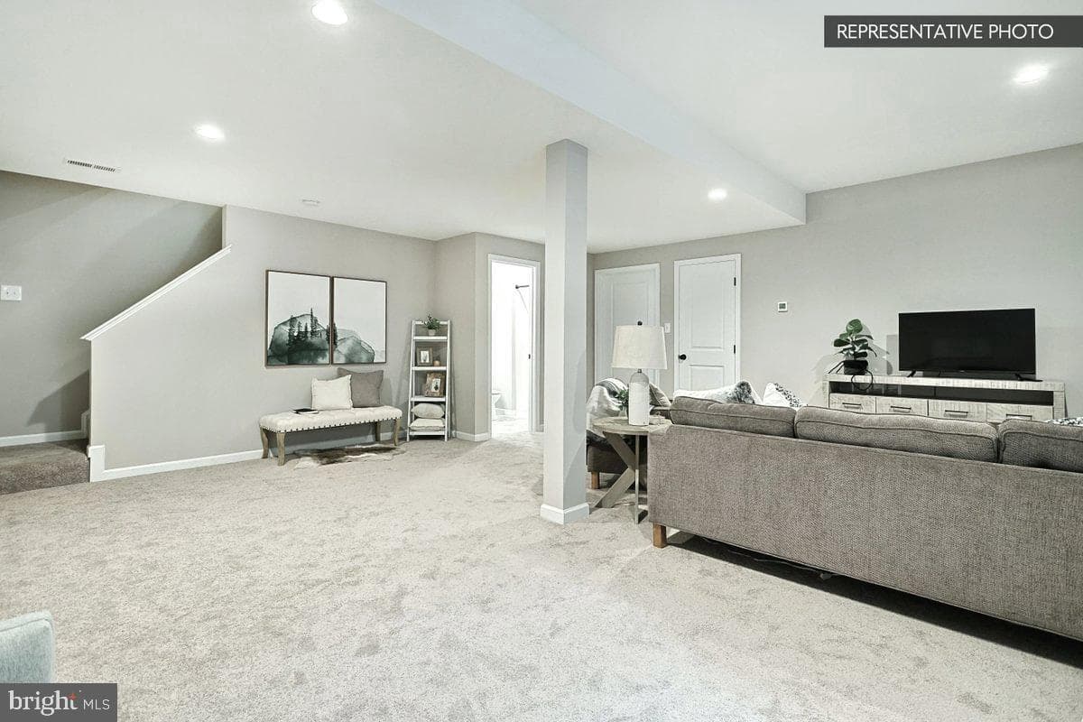 Abbey Plan At Logan Meadows photo 28