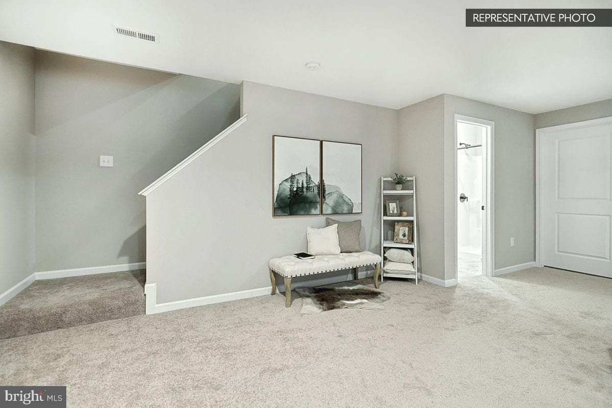 Abbey Plan At Logan Meadows photo 29