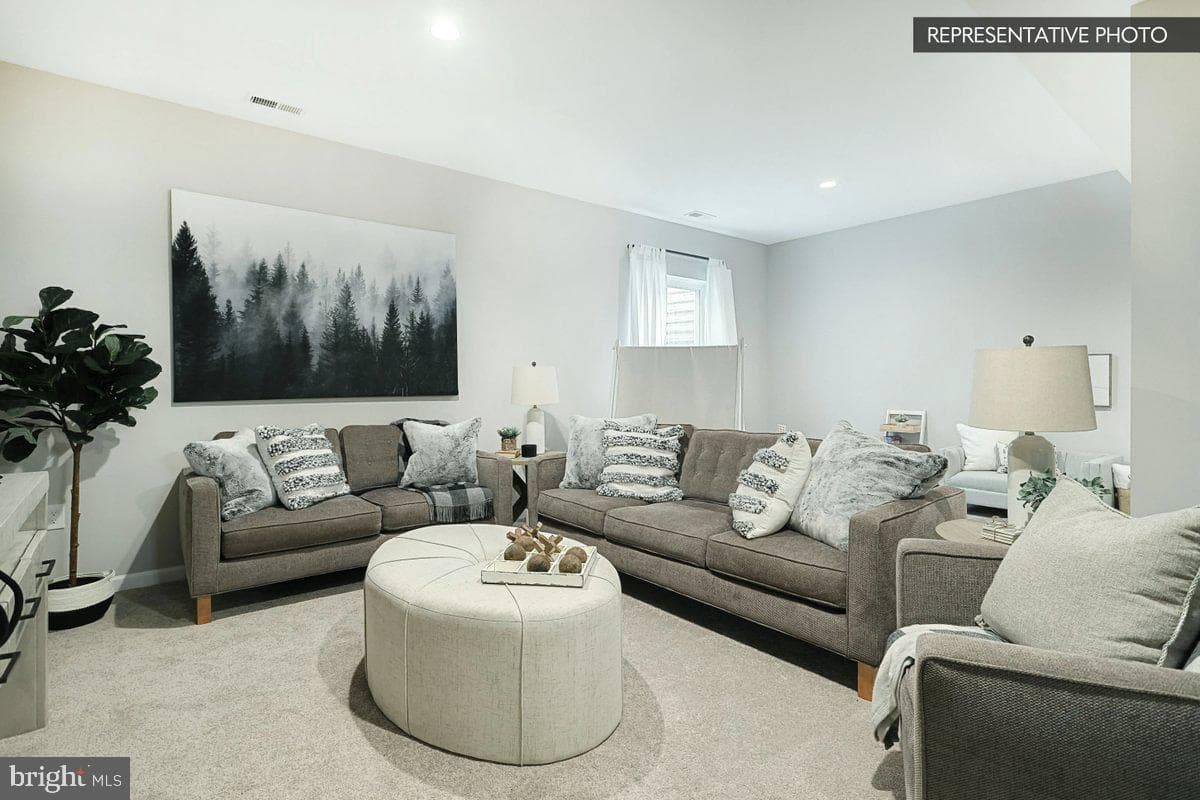 Abbey Plan At Logan Meadows photo 31