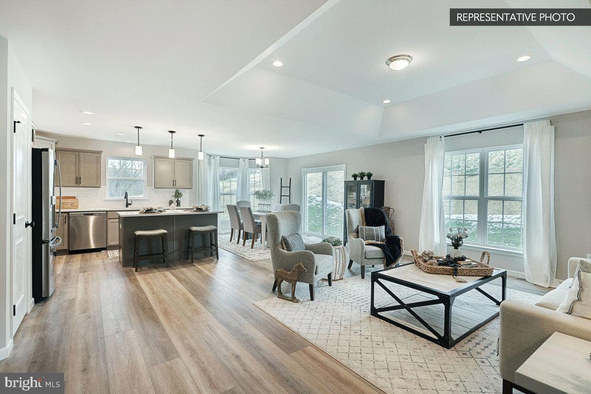 Abbey Plan At Logan Meadows photo 6