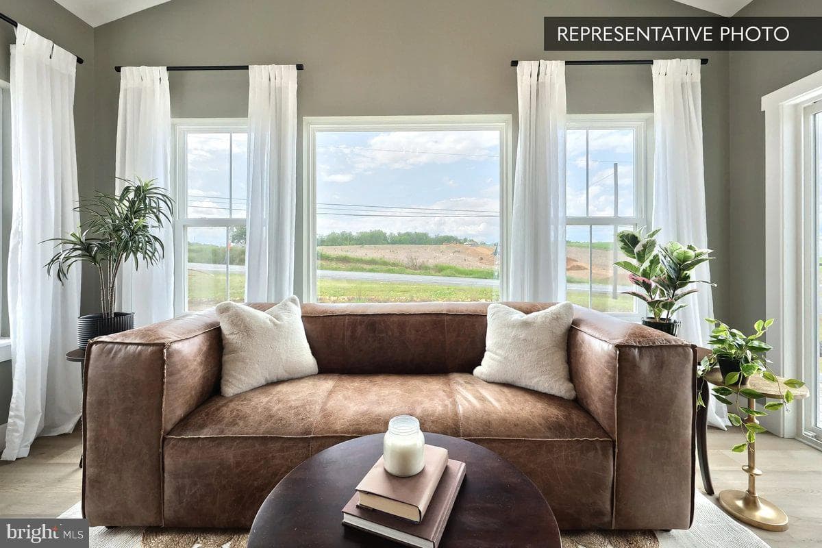 Beacon Pointe Plan At Logan Meadows photo 30