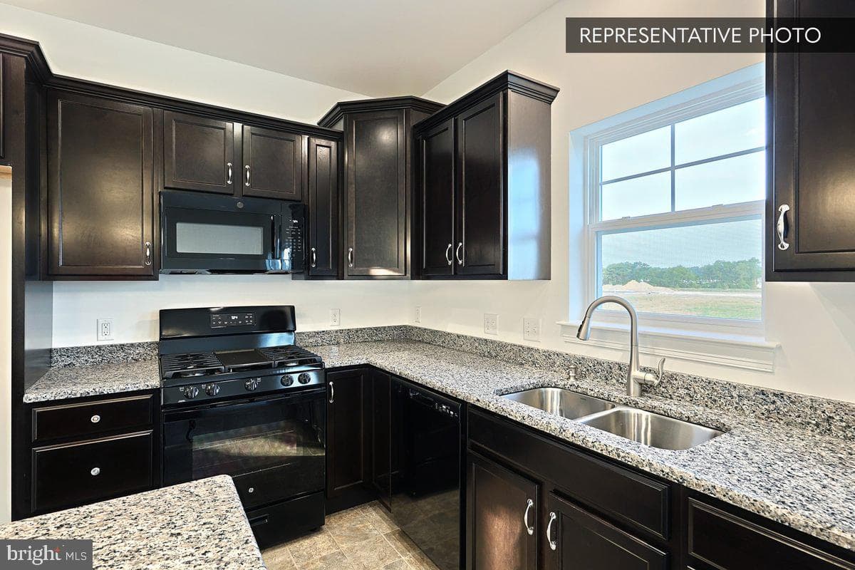 Brindlee Plan At Logan Meadows photo 10