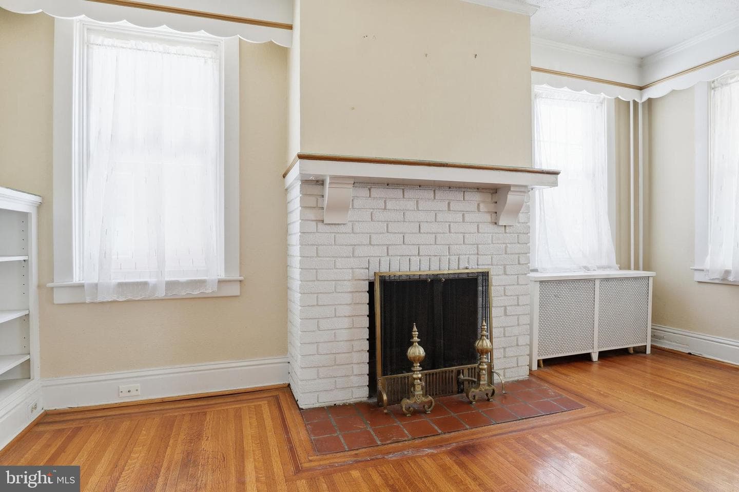 295 Kurtz Avenue photo 13