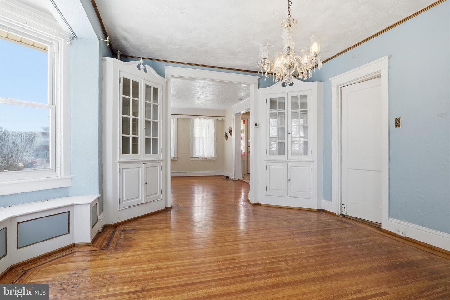 295 Kurtz Avenue photo 15