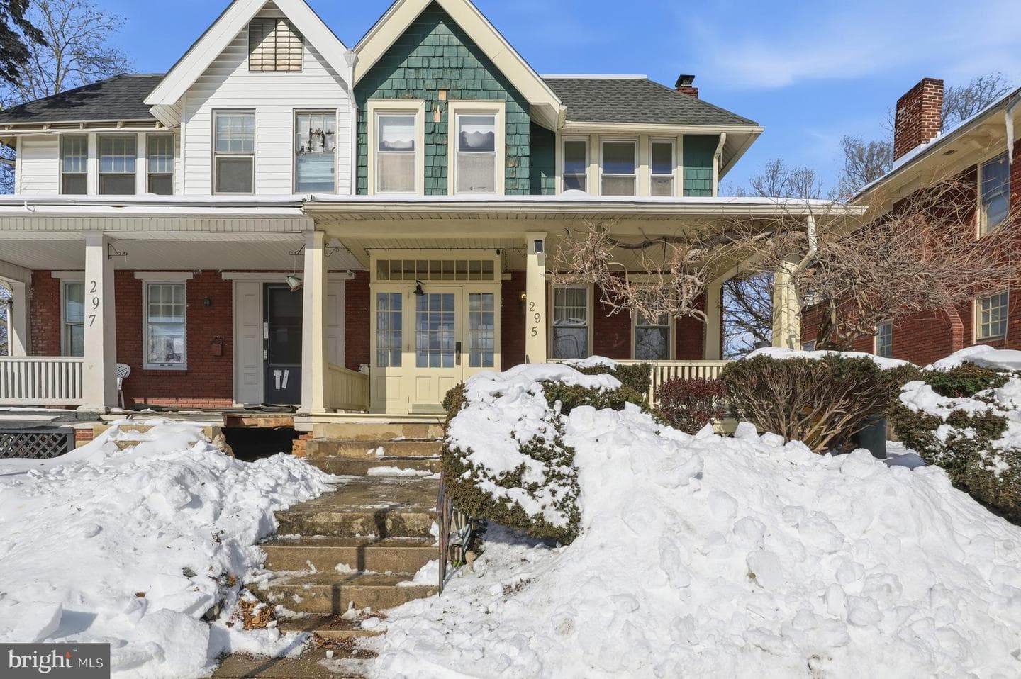 295 Kurtz Avenue photo 5