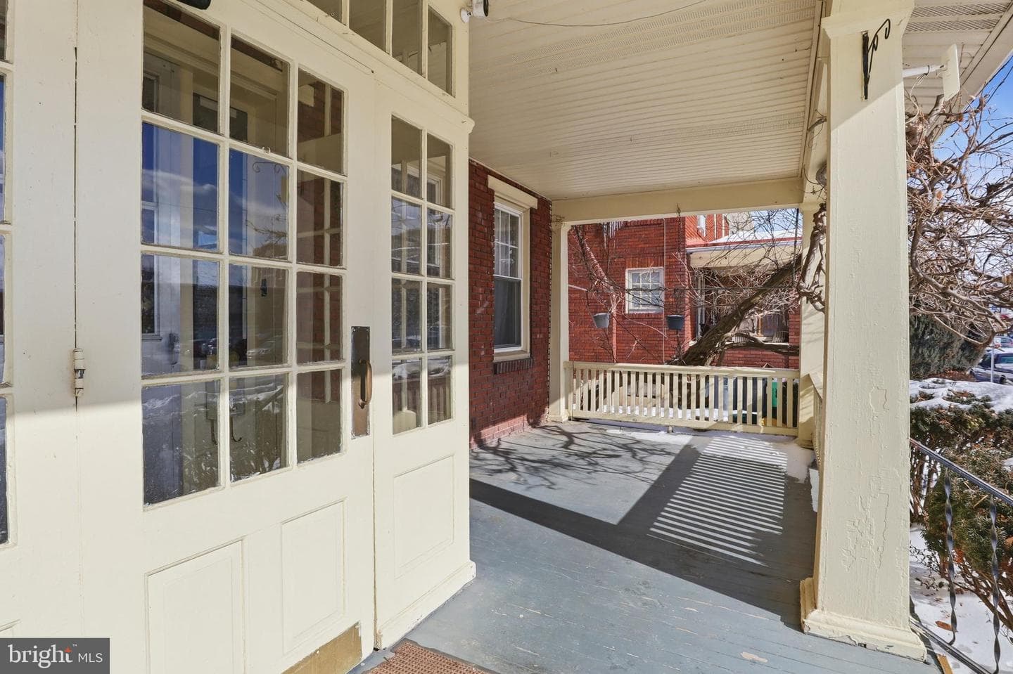 295 Kurtz Avenue photo 8