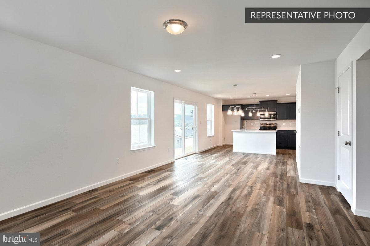 Sassafras Plan At Hills At Valley View photo 11