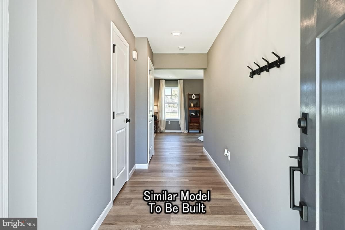 White Oak Plan At Hills At Valley View photo 8