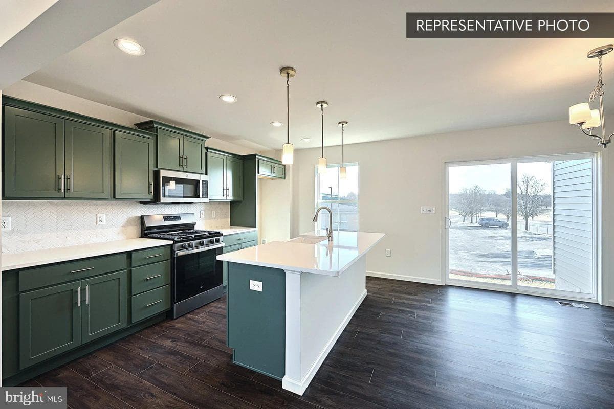 Willow Plan At Hills At Valley View photo 7