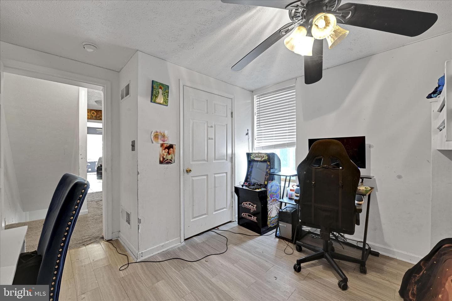 321 E Poplar Street photo 26
