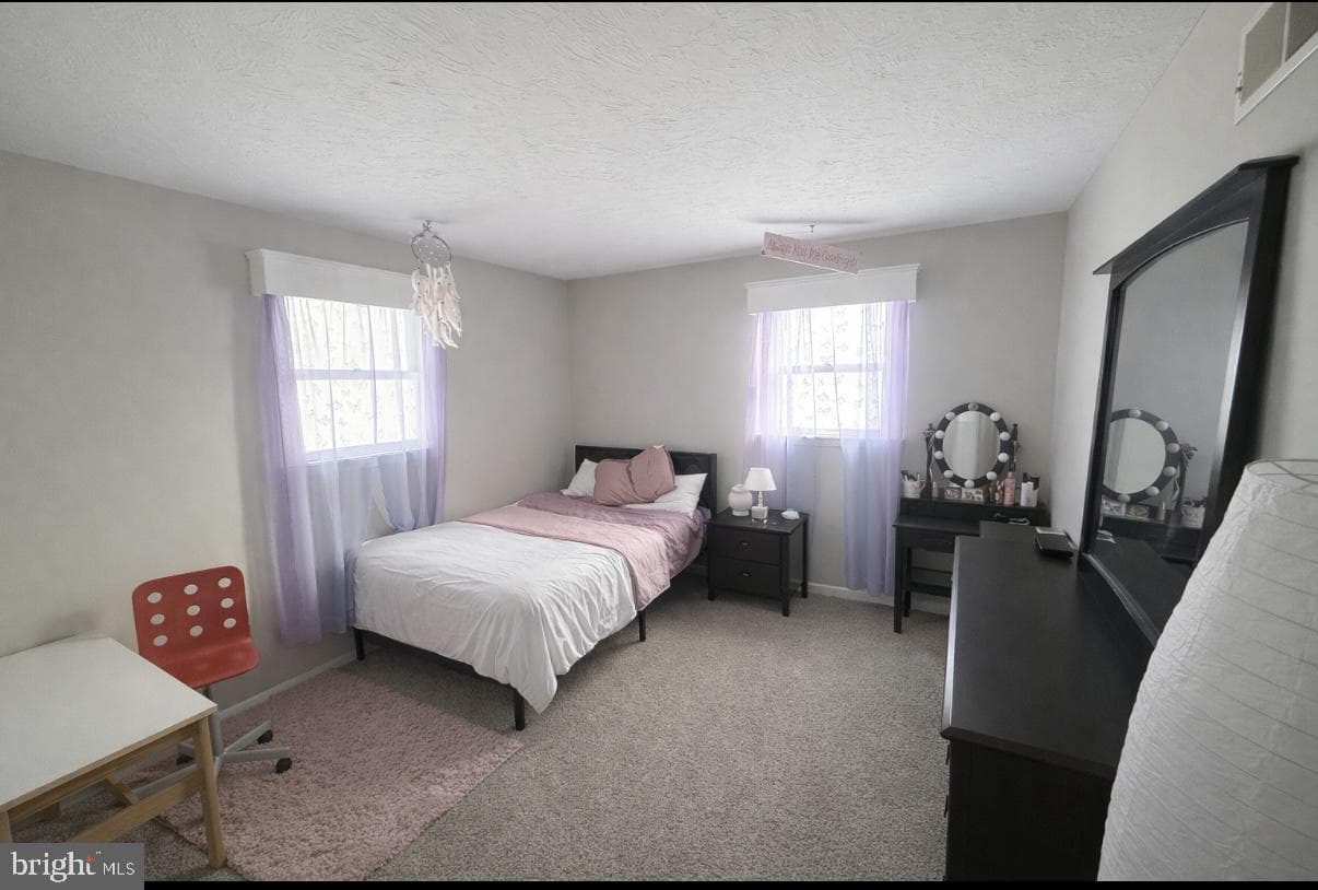 335 Donna Lane photo 11