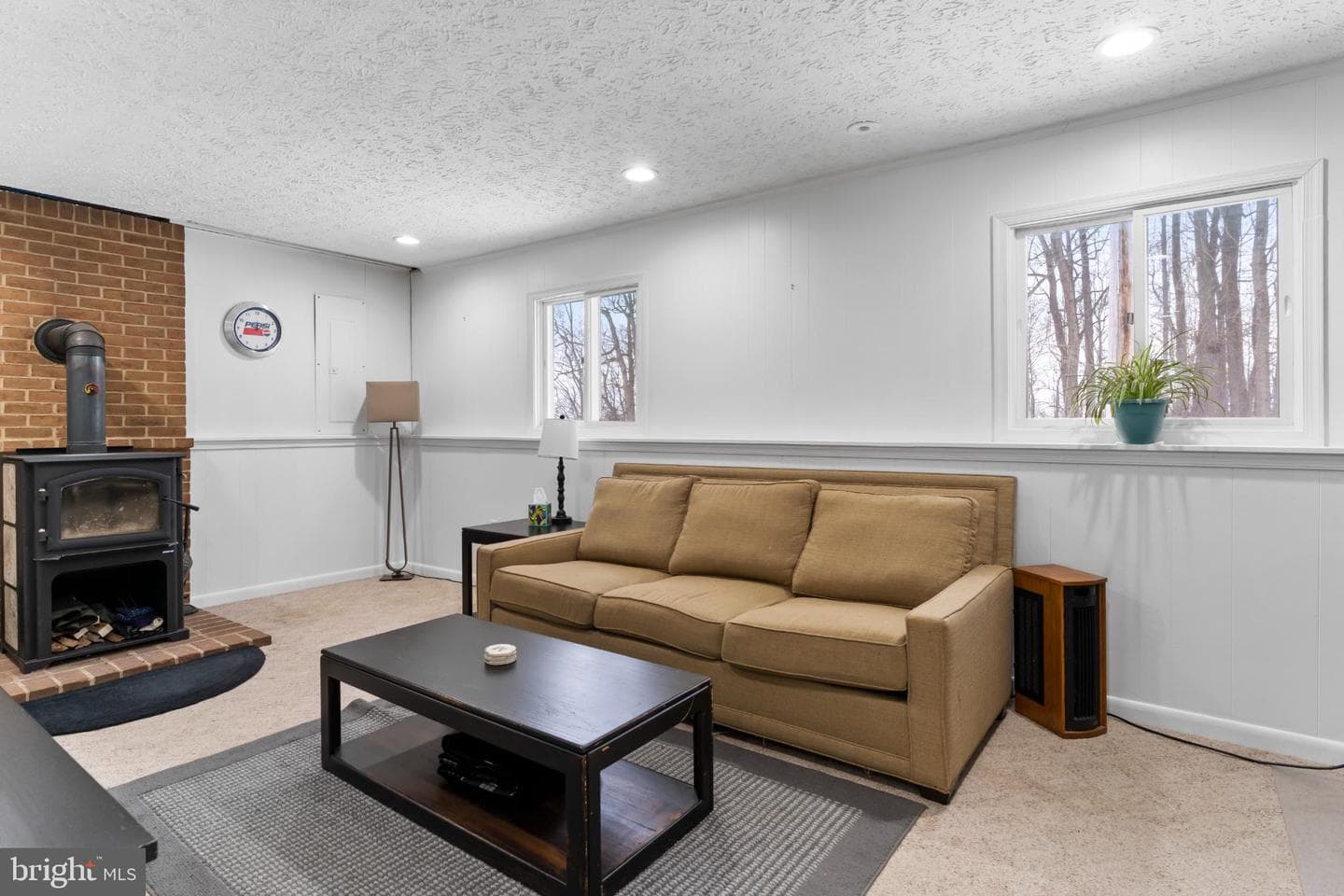 214 W Ridge photo 18