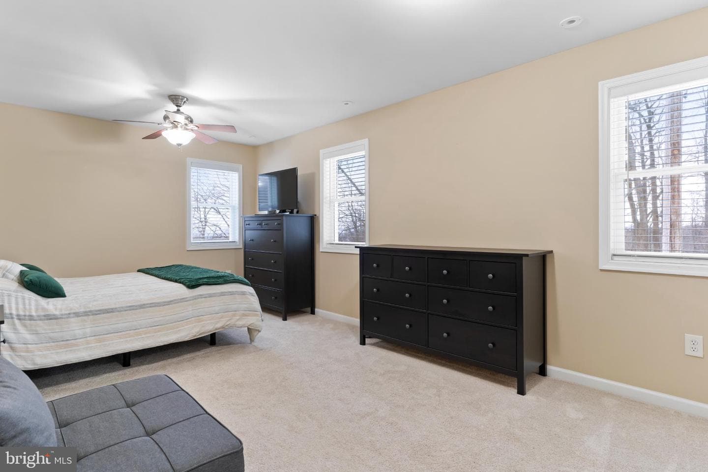 214 W Ridge photo 19