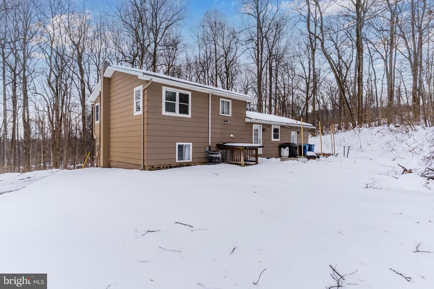 214 W Ridge photo 3