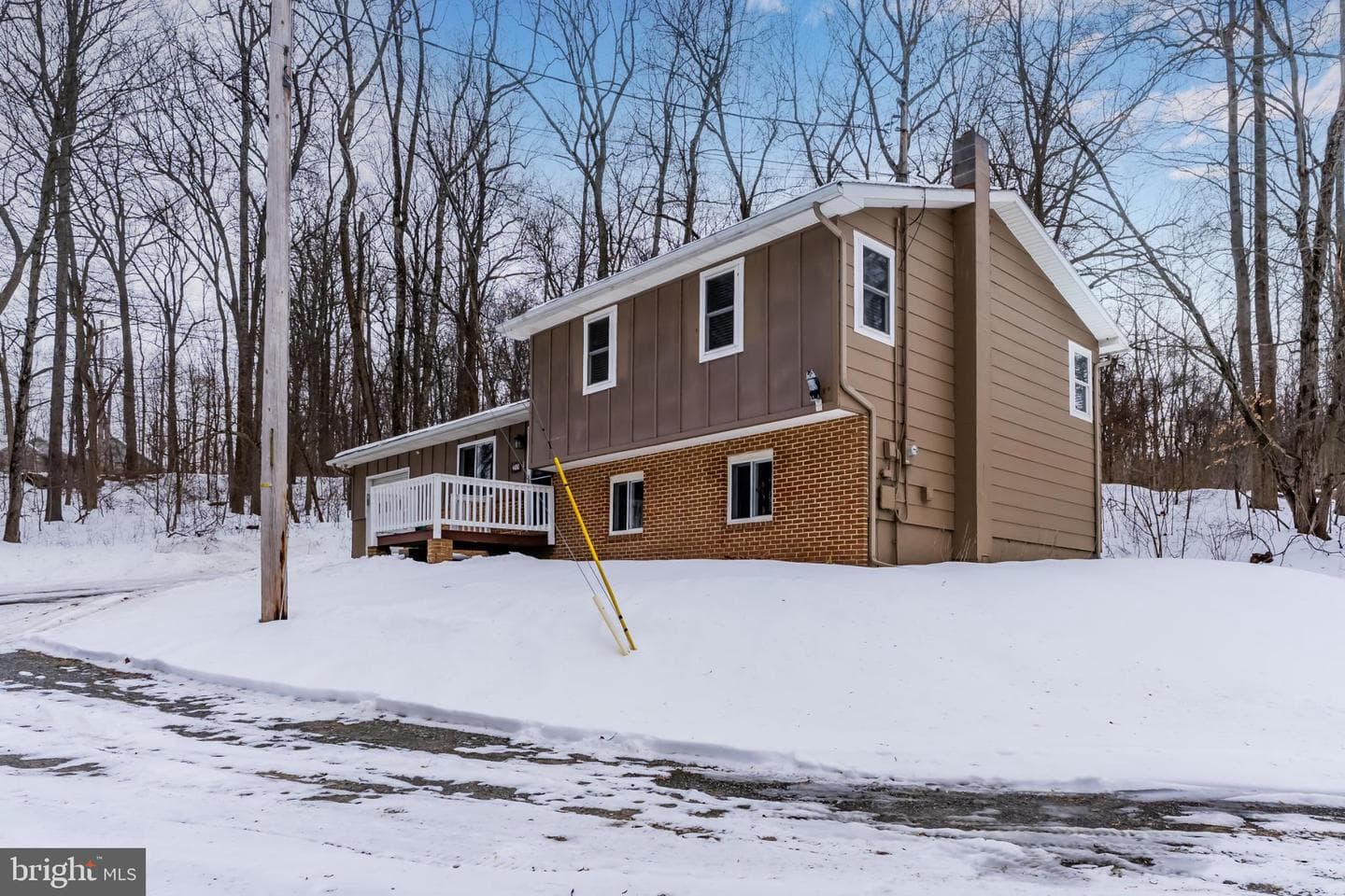 214 W Ridge photo 5
